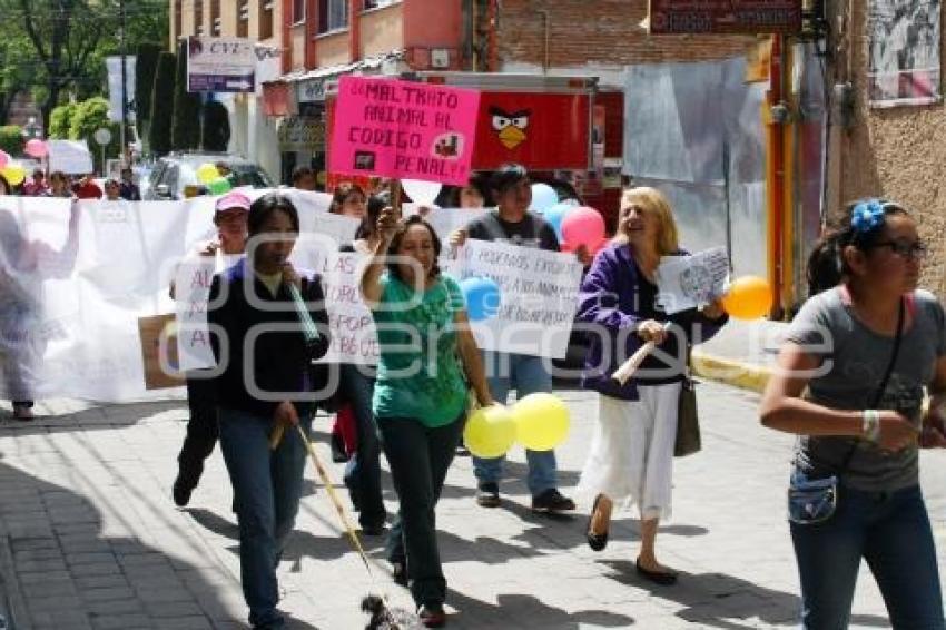 MARCHA CONTRA EL MALTRATO ANIMAL