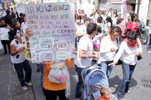 MANIFESTACIÓN CONTRA EL MATAGATOS