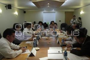 COMISIÓN DE ASUNTOS INTERNACIONALES . CONGRESO