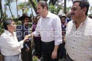 INAUGURAN MEJORA URBANA DE LIBRES