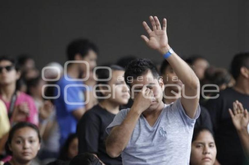 ENCUENTRO NACIONAL DE JÓVENES EN EL ESPÍRITU SANTO