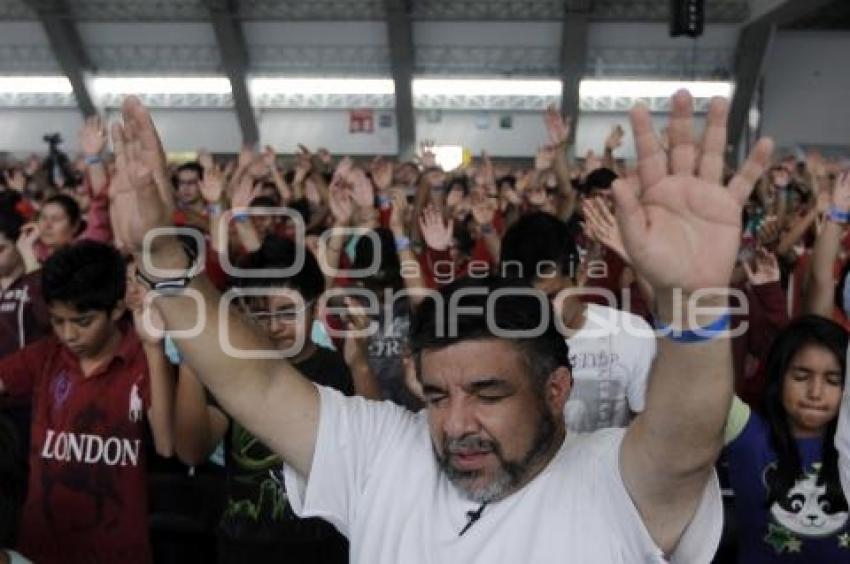 ENCUENTRO NACIONAL DE JÓVENES EN EL ESPÍRITU SANTO