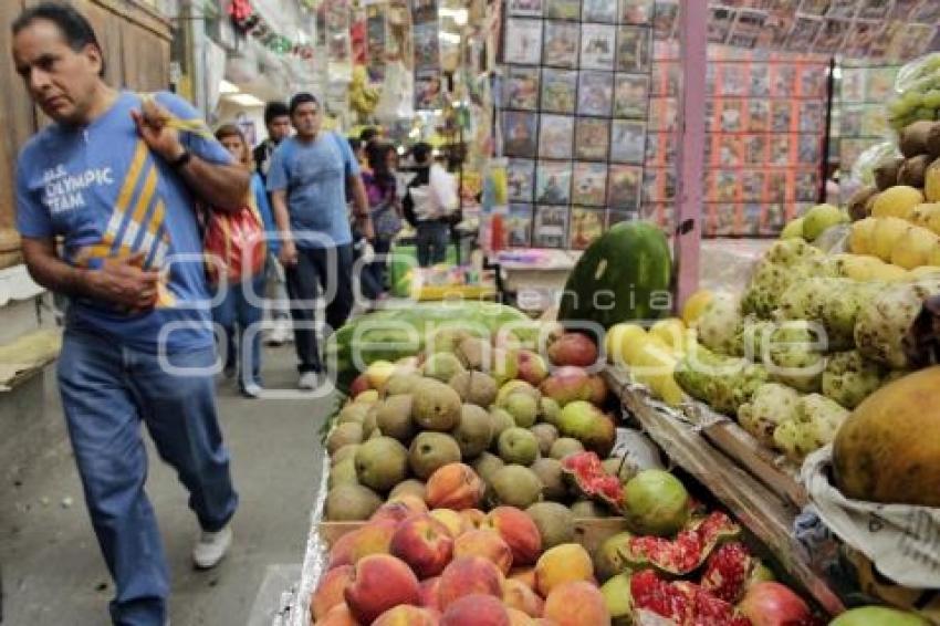 INGREDIENTES DEL CHILE EN NOGADA