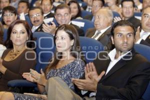 ANTONIO GALI CONCLUYE DOCTORADO