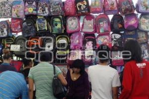 FERIA DE REGRESO A CLASES