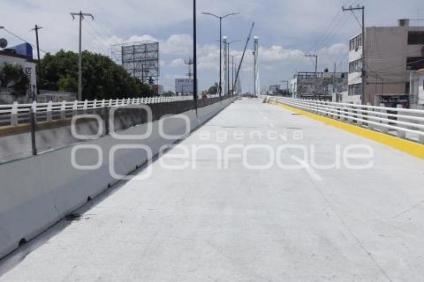 VIADUCTO CARLOS CAMACHO ESPÍRITU