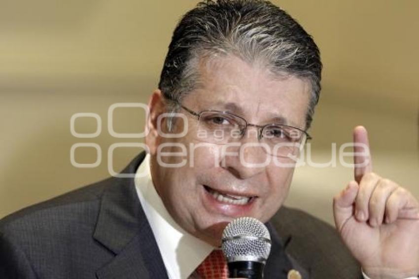 ENRIQUE DOGER