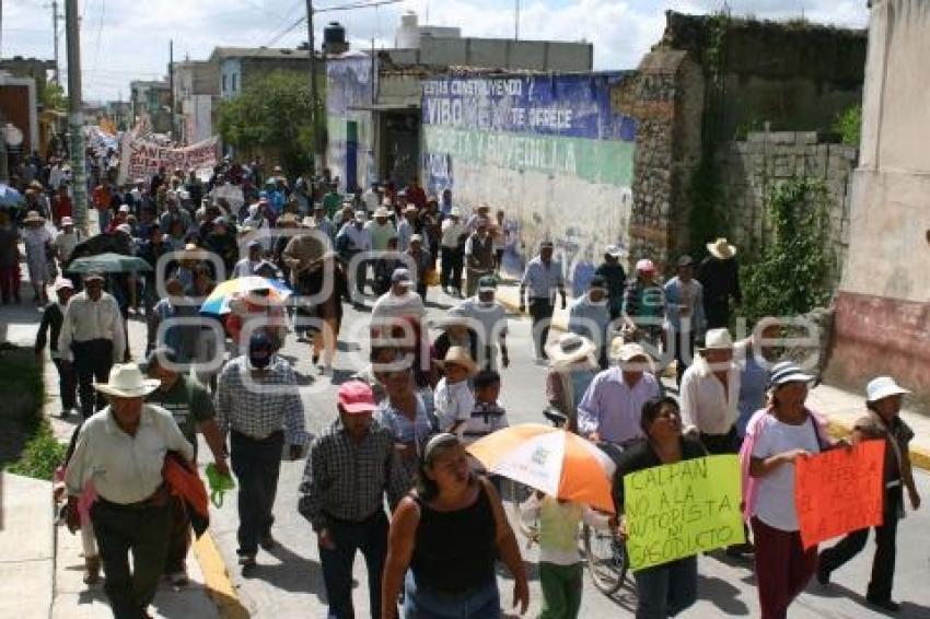 MANIFESTACIÓN EN CONTRA DEL GASEODUCTO
