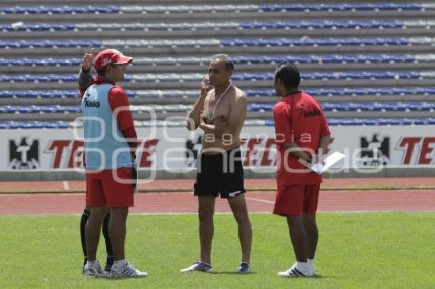 ENTRENAMIENTO DE LOBOS BUAP