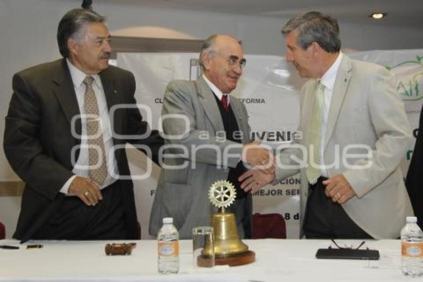 FIRMA CONVENIO VILLAS ATL CLUB ROTARIO PUEBLA REFORMA