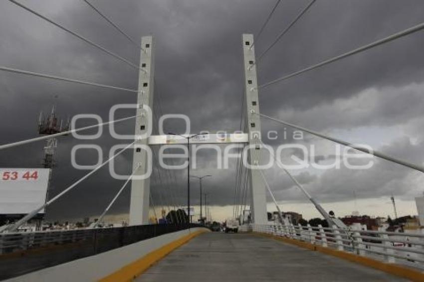 VIADUCTO CARLOS CAMACHO ESPÍRITU