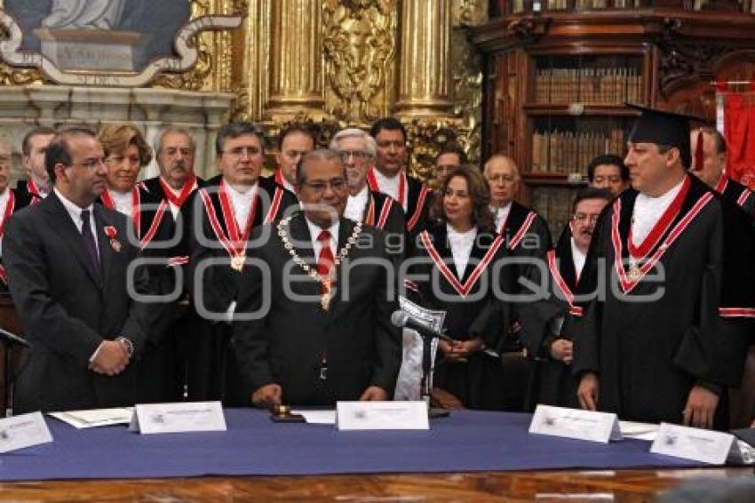 LEGION DE HONOR ENTREGA RECONOCIMIENTOS A DESTACADOS ABOGADOS