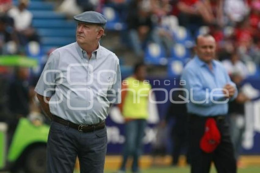 FUTBOL . MANUEL LAPUENTE