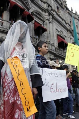 MANIFESTACIÓN ESTUDIANTES FNERRR