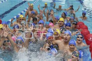 COMPETENCIA CHILDREN GAME . NATACIÓN