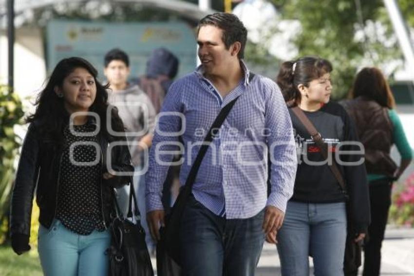 REGRESO A CLASES UNIVERSITARIOS Y PREPAS BUAP