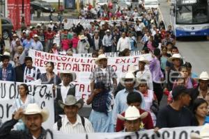 IEE. MANIFESTANTES ATZIZIHUACAN