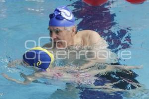 COMPETENCIA CHILDREN GAME . NATACIÓN