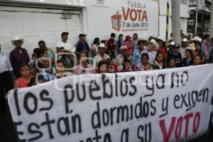 IEE. MANIFESTANTES ATZIZIHUACAN