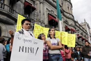 MANIFESTACIÓN ESTUDIANTES FNERRR