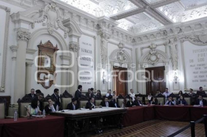 SESIÓN EXTRAORDINARIA DE CABILDO