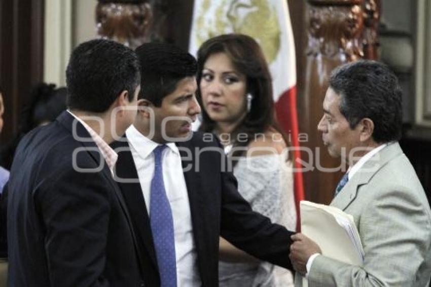 SESIÓN EXTRAORDINARIA DE CABILDO