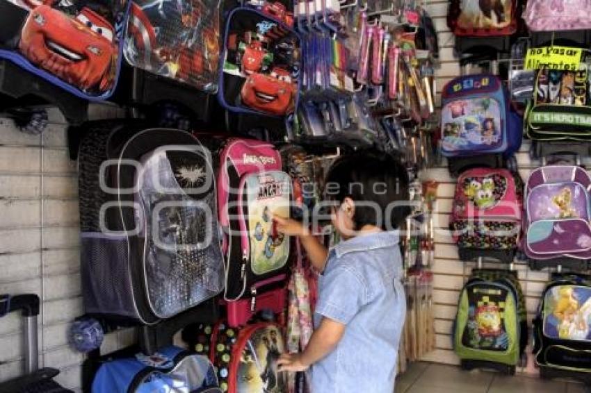 REGRESO A CLASES . MOCHILAS