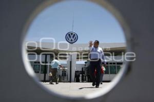 VOLKSWAGEN. TRABAJADORES