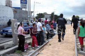 TREN . MERCANCÍA
