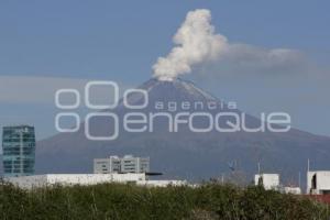 FUMAROLA DEL VOLCÁN POPOCATÉPETL