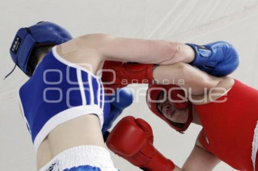 INICIA TORNEO DE BOX DE BARRIOS