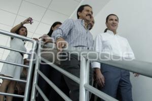 INAUGURA GOBERNADOR Y RECTOR ACCESO A CAMPUS ATLIXCO