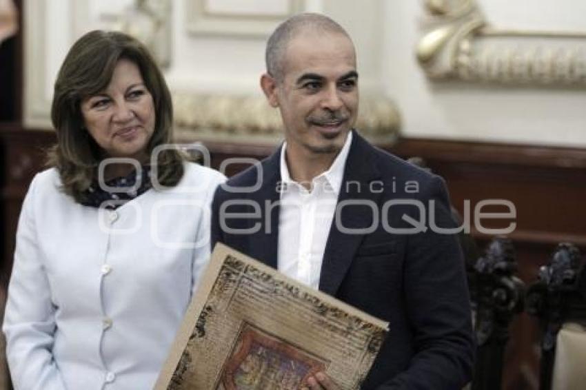 ENTREGA DE CÉDULA REAL A JAVIER MARÍN