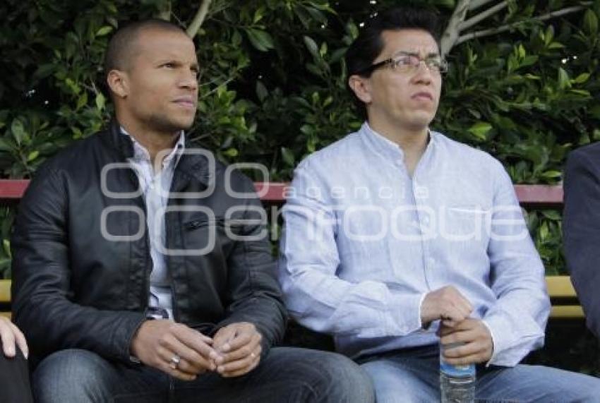 LLEGA CARLOS SÁNCHEZ AL PUEBLA FC