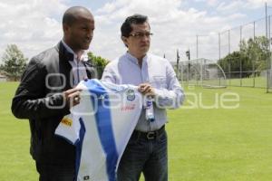 LLEGA CARLOS SÁNCHEZ AL PUEBLA FC