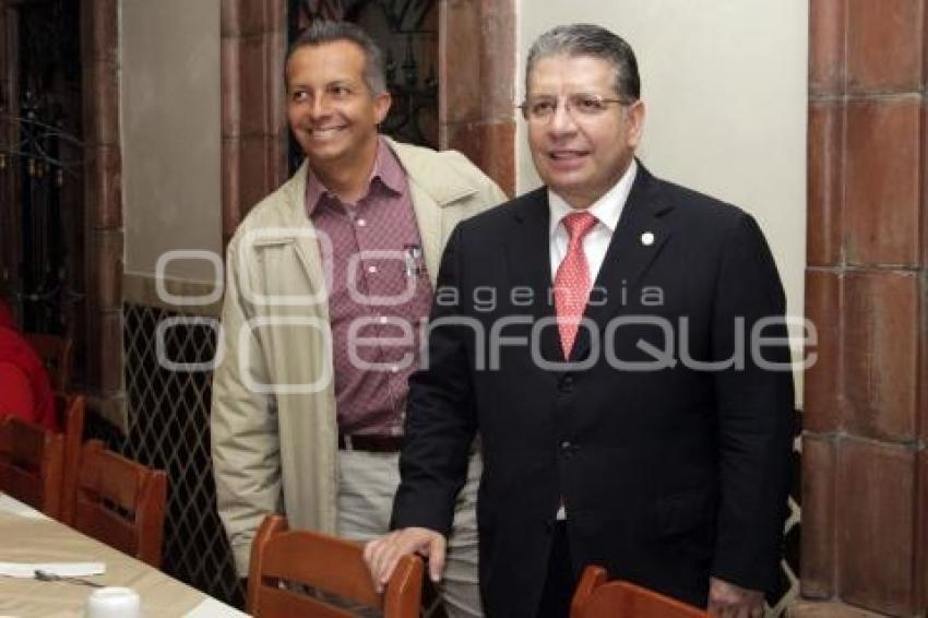 ENRIQUE DOGER