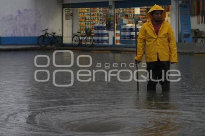 LLUVIAS . TORMENTA TROPICAL FERNAND