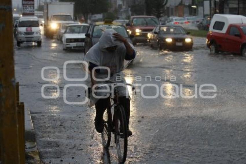 LLUVIAS . TORMENTA TROPICAL FERNAND