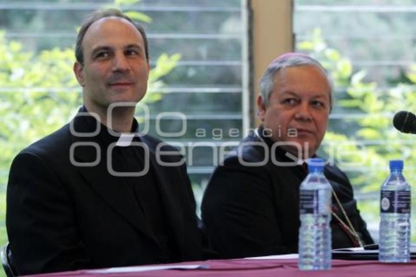 MONS. MELCHOR SÁNCHEZ. SUBSECRETARIO DEL POTIFICIO CONSEJO DEL CULTURA DEL VATICANO