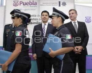 GRADUACIÓN DE CADETES Y ASIMILADOS . POLICÍA