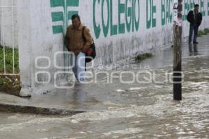 AGUA ESTANCADA EN VILLA FRONTERA