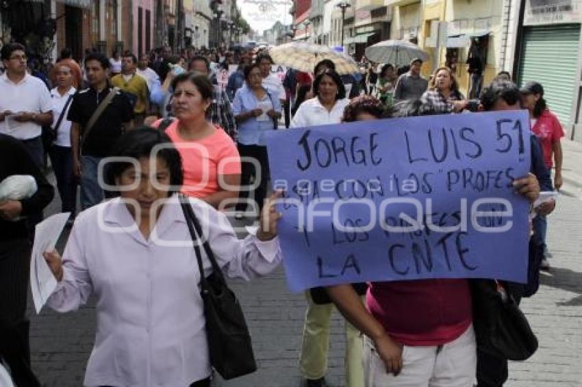 MANIFESTACIÓN MAESTROS