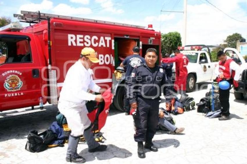 BOMBEROS ACUDEN A RESCATE DE EXTRAVIADOS EN IZTA-POPO