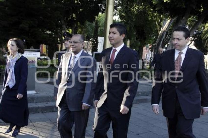 MES PATRIO. IZAMIENTO DE BANDERA n