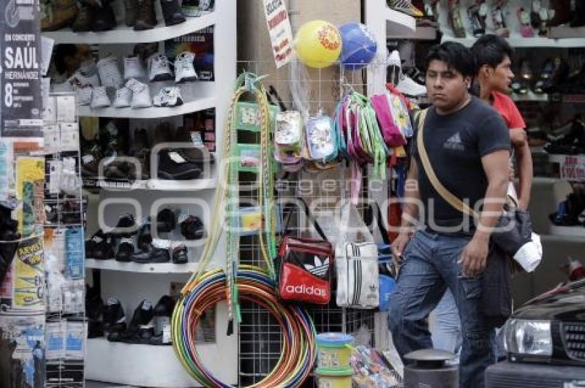 COMERCIO INFORMAL. CENTRO HISTÓRICO