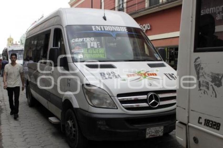 TRANSPORTE PÚBLICO