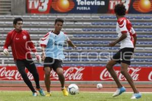 ENTRENAMIENTO LOBOS BUAP. FÚTBOL