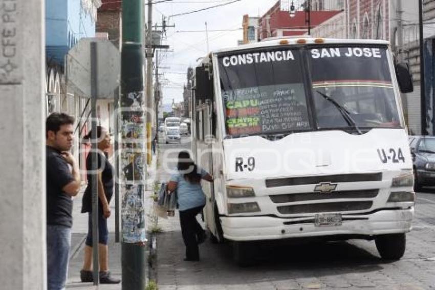 TRANSPORTE PÚBLICO