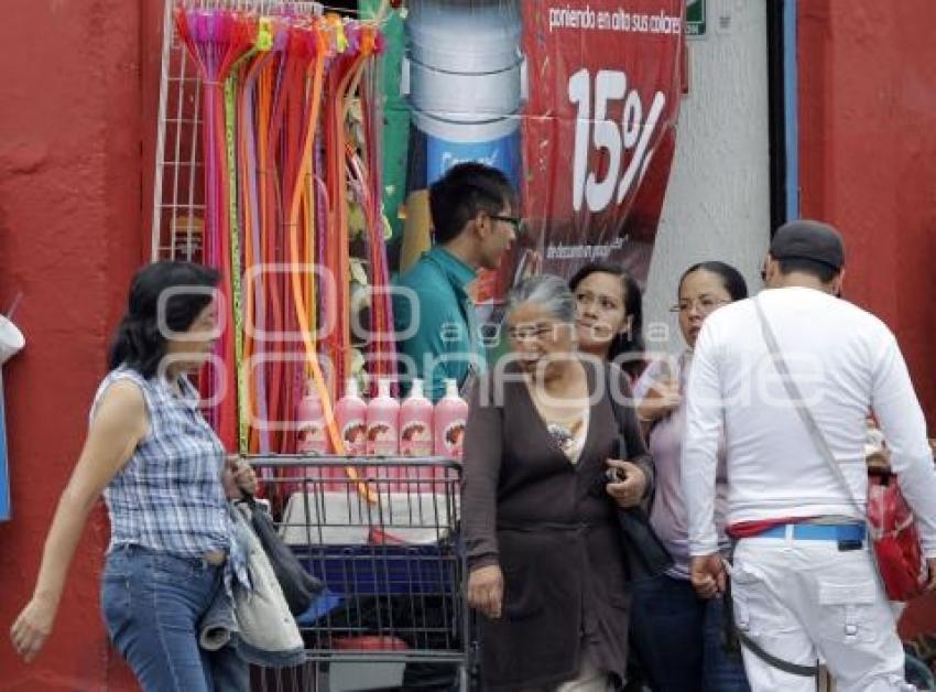 COMERCIO INFORMAL. CENTRO HISTÓRICO