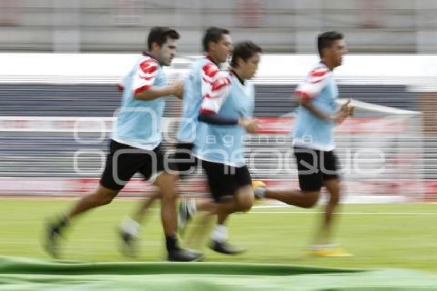ENTRENAMIENTO LOBOS BUAP. FÚTBOL